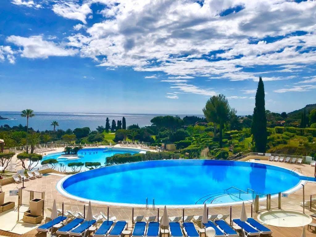 Vacances En Paradis Saint-Raphaël Zewnętrze zdjęcie